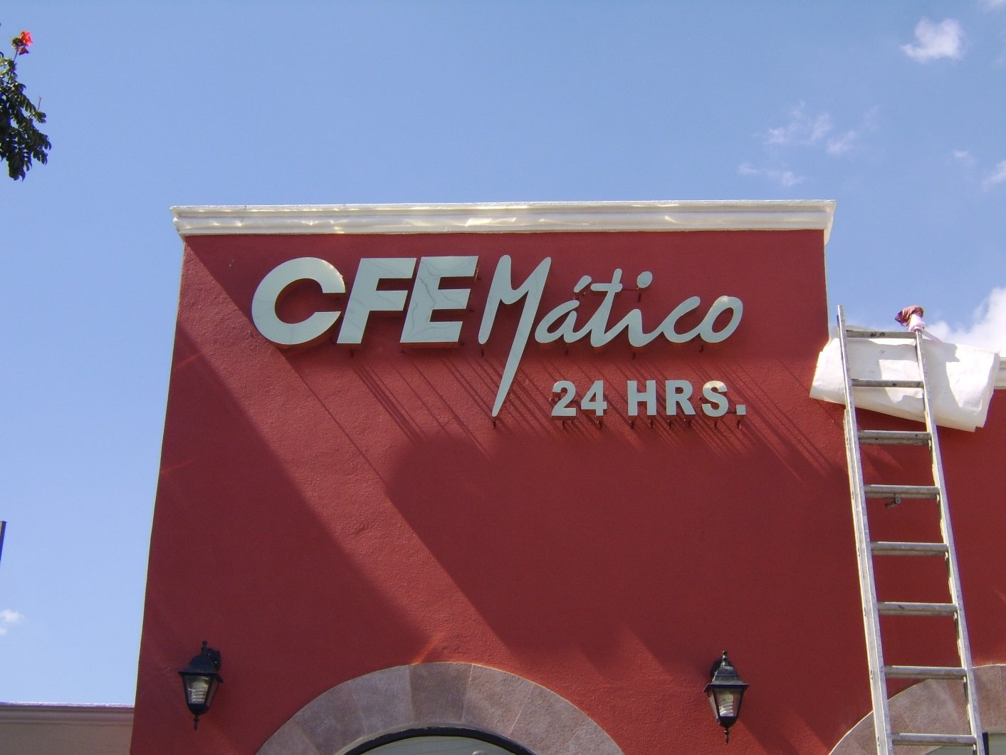 Letras metálicas aluminio CFE