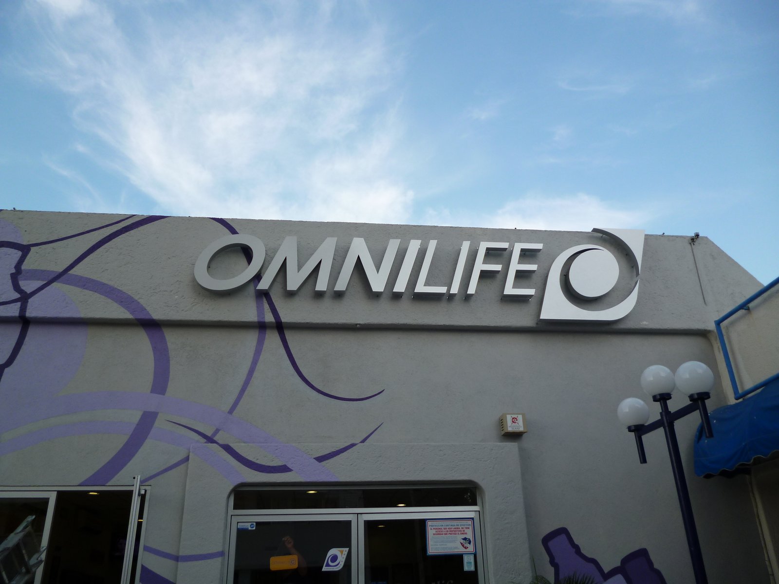 Letras 3D Omnilife aluminio Argon Acapulco